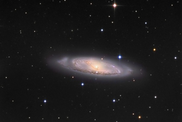 фотоснимки объектов каталога Месье - М65