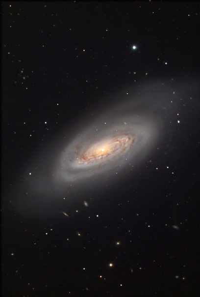 фотоснимки объектов каталога Месье - М90